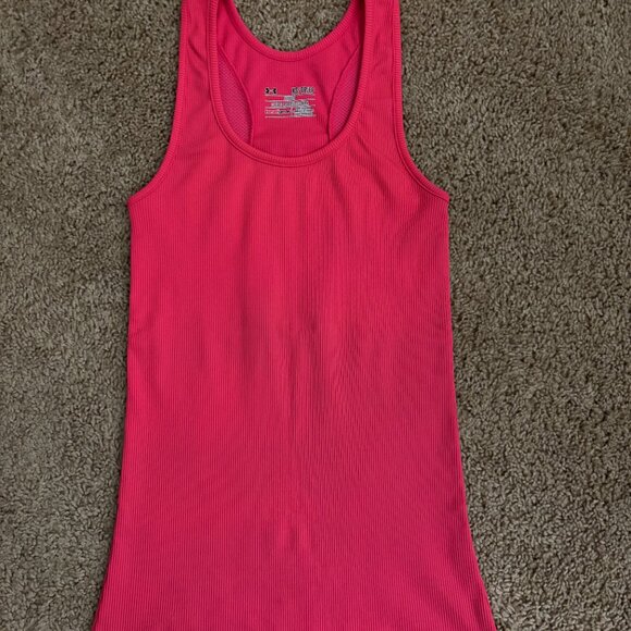 Under Armour Tank Tops - Picture 6 of 10